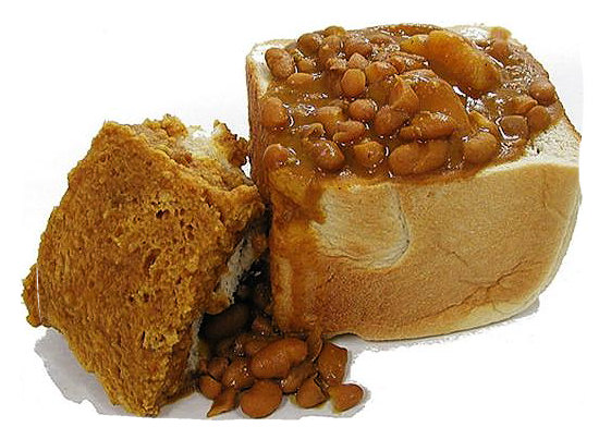 bunny-chow-foodinsouthafrica.jpg