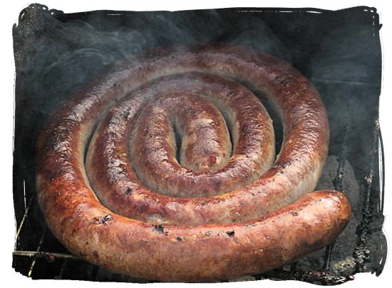 Boerewors (farmers sausage), everyone’s favourite a must at every South African braai - South African barbecue tips and ideas