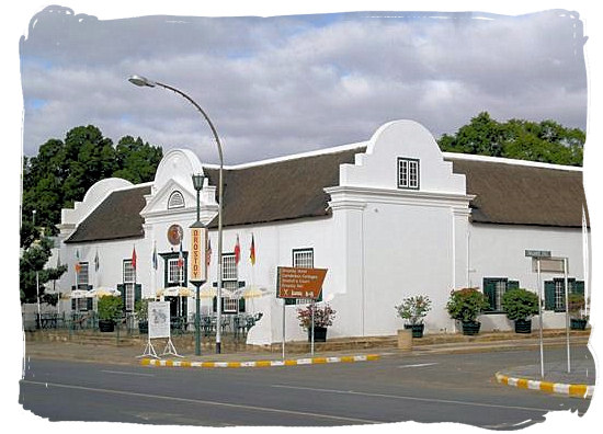 The Drostdy hotel in Graaff-Reinet - Camdeboo National Park (previously Karoo Nature Reserve)