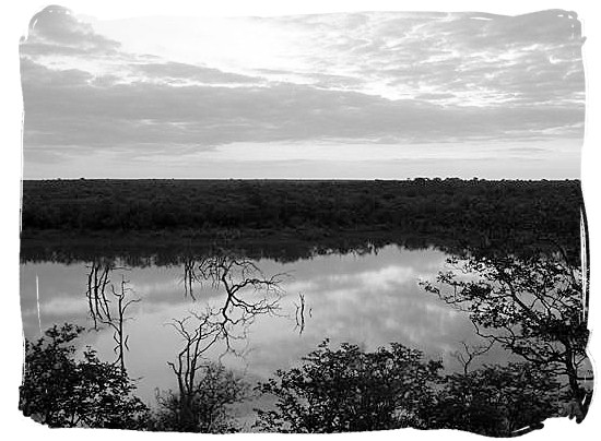 Early dawn over Pioneer dam at Mopani camp