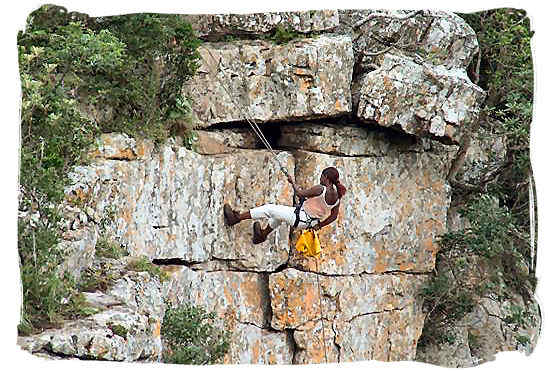 Abseiling from Table Mountain - South Africa Tours, Best Safari Tours of South Africa