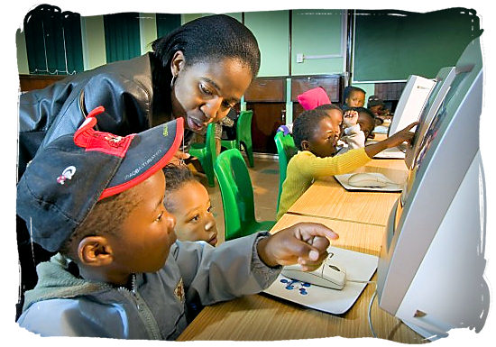Youngsters getting acquainted with computers - languages of south africa, south african language
