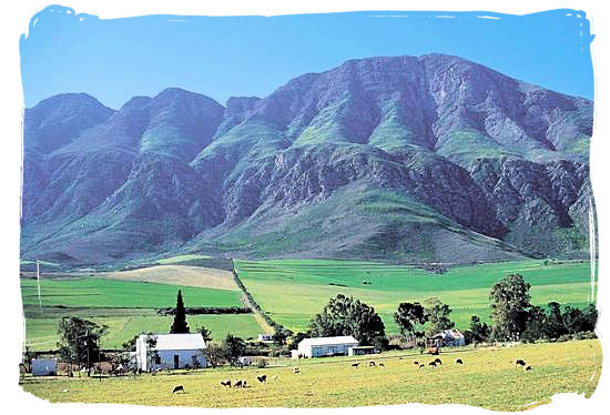 Farm at the foot of the Langeberg mountains not far from Swellendam