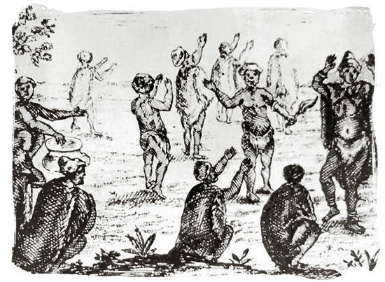 Khoi people worshipping the moon - Religions in South Africa, South Africa religion overview