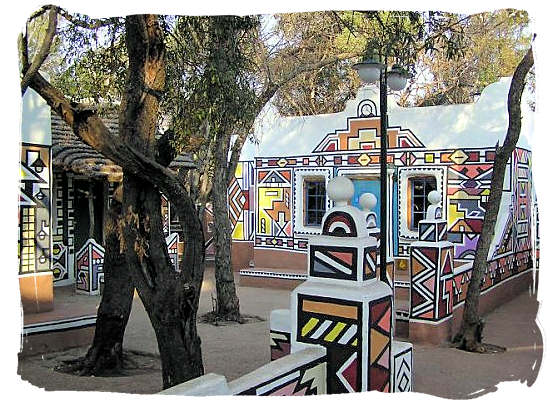 The colourful and bright geometric designs with which the Ndebele beautify their homes - The Ndebele People, Culture and Language