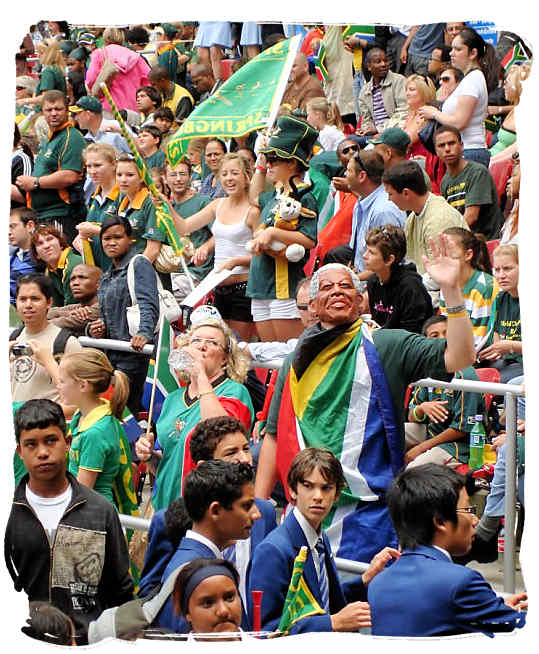 Thousands of Springbok supporters applauding their Springbok rugby heros - Rugby in South Africa and the South Africa rugby team