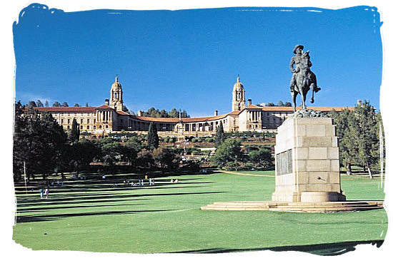 Union Buildings, seat of the South African government - Colours of the South African Flag, Flying the South Africa Flag